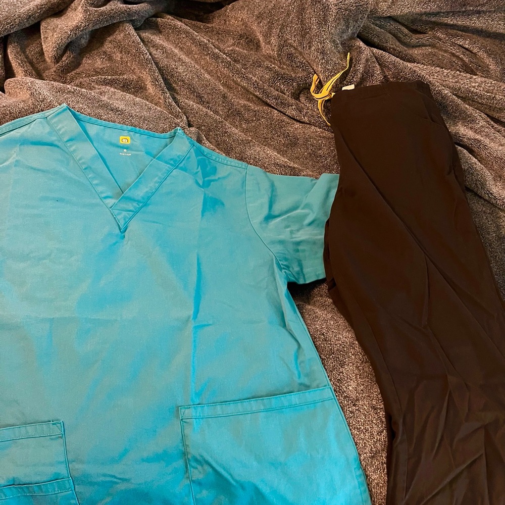 Teal Scrub Top and Black Pants Set
